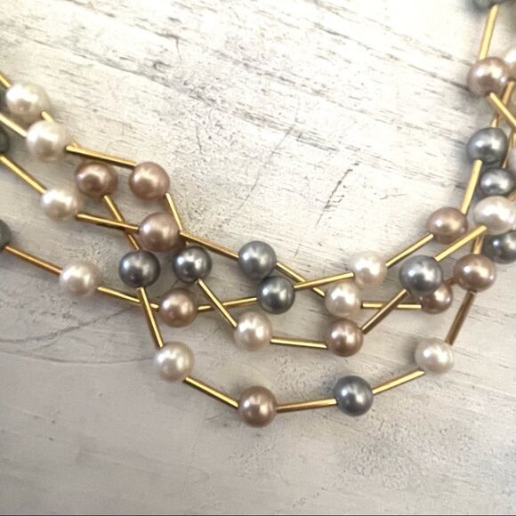 Avon faux Pearl multi strand necklace - Picture 8 of 12
